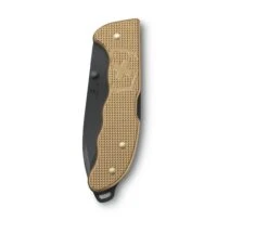 VICTORINOX Evoke BS Alox, Desert 0.9415.DS249 -Victorinox Verkaufsgeschäft abbe61ddbae2fe2edb4fb33170f56283